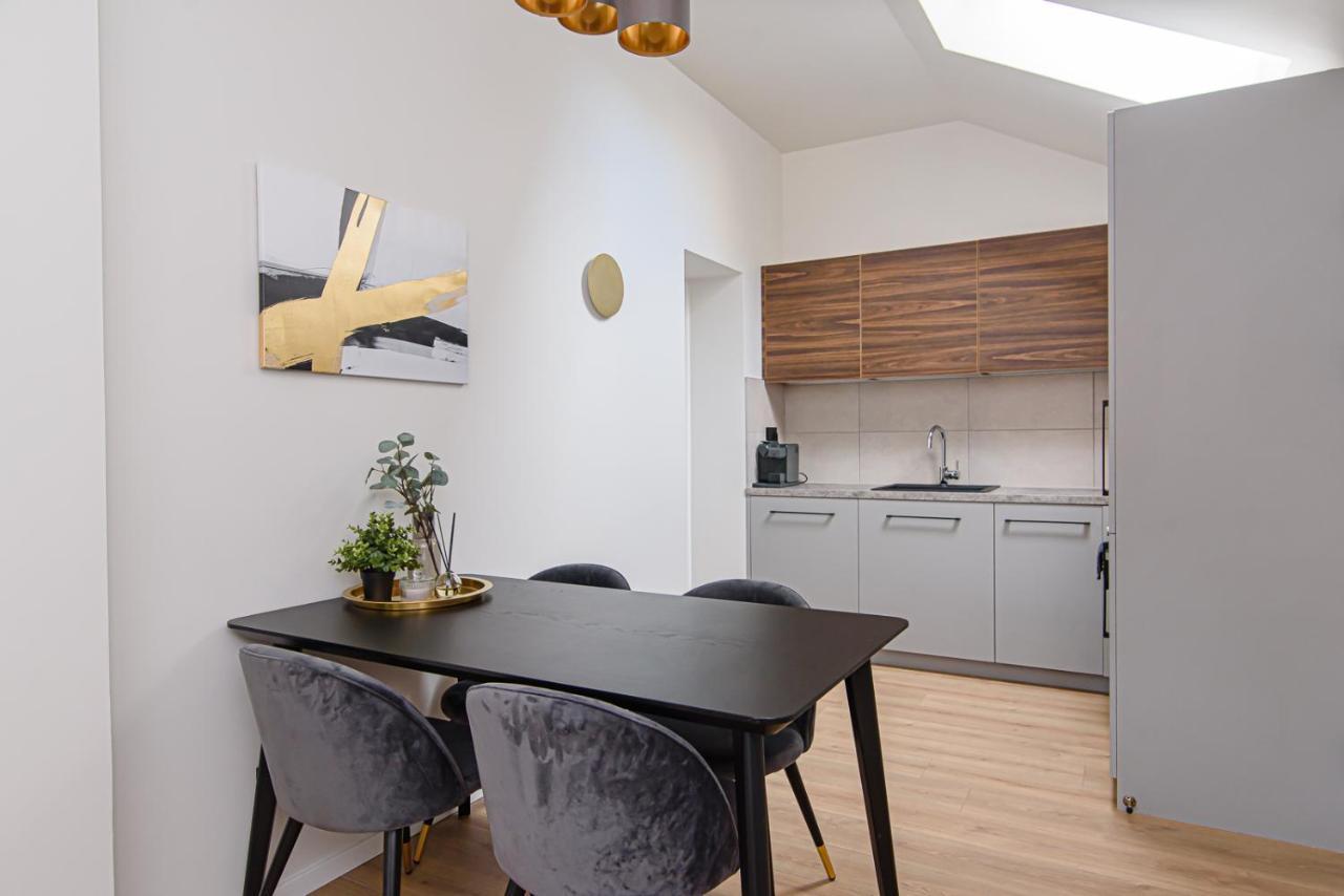Zydu Str Two Bedrooms Apartment By Urban Rent VNO Dış mekan fotoğraf